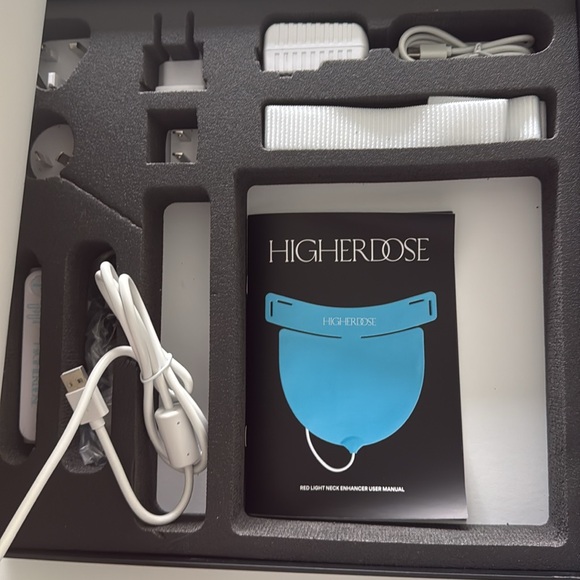 HigherDose Red Light Neck  / NEW IN BOX - Picture 2 of 4